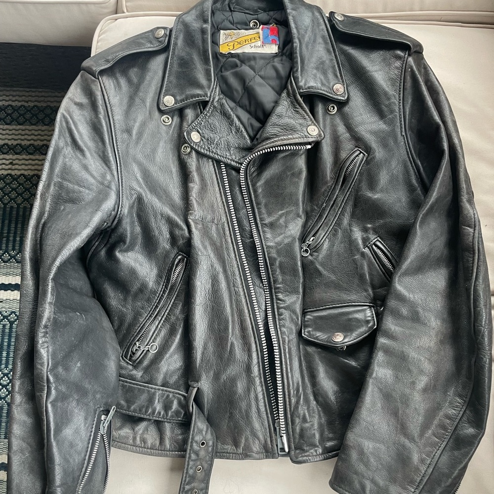 Schott Perfecto Size 42 -vintage (80’s?)  and broken in. The original classic.
